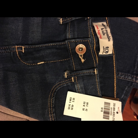 BNWT Abercrombie Jeans